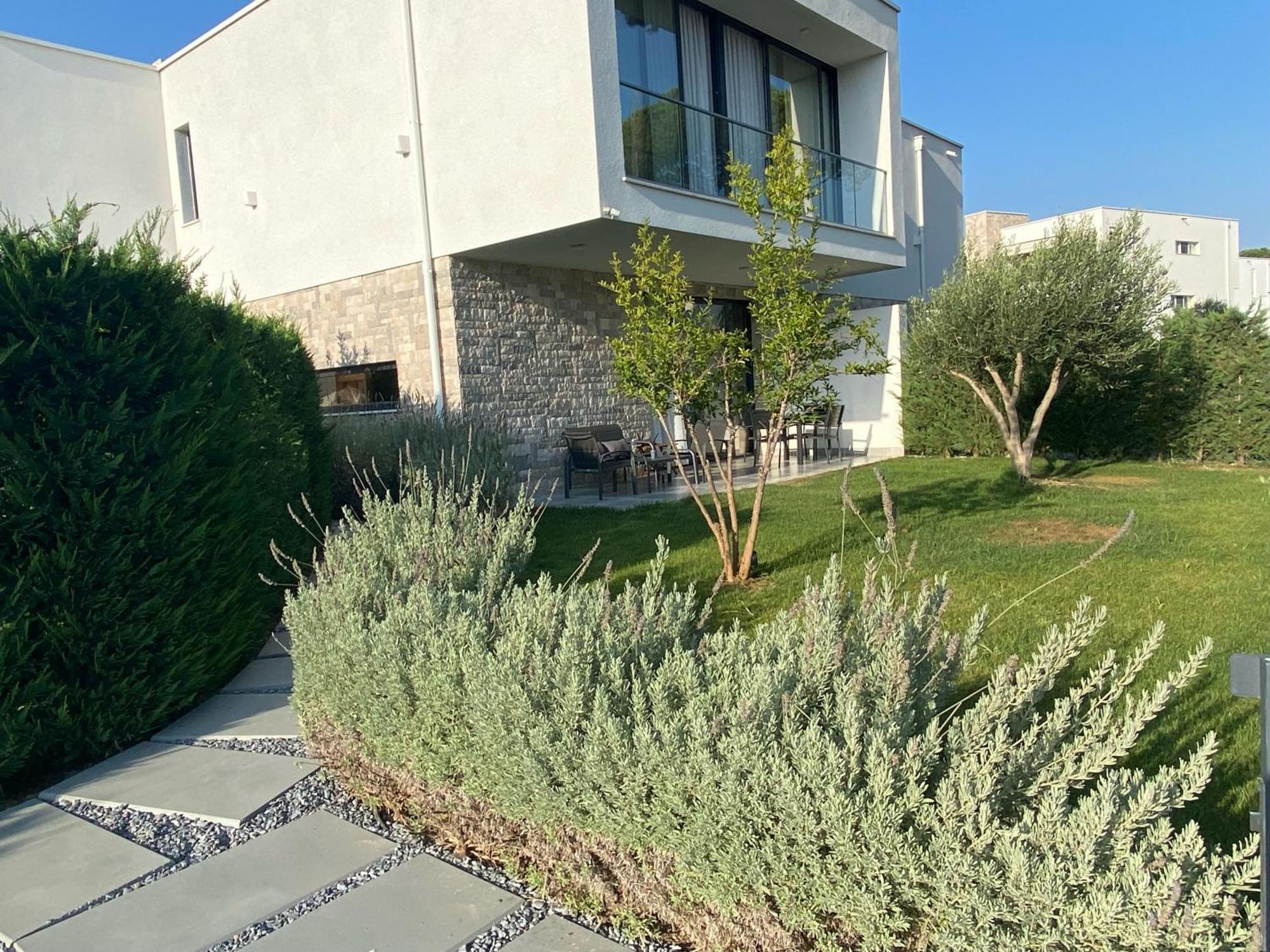 Rosemarine Villas Durrës Exteriér fotografie